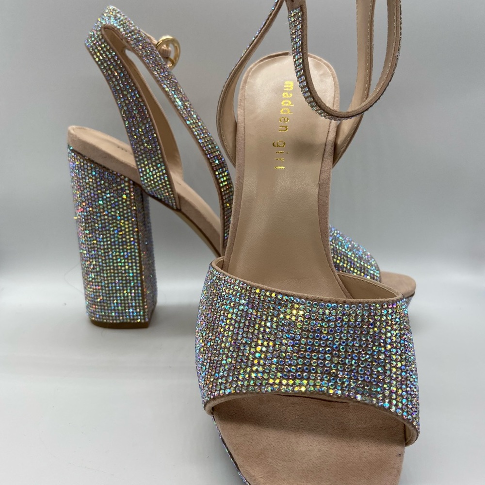 Madden Girl Summit Rhinestone Platform Sandals size 8.5